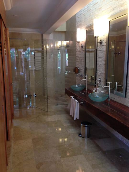 Offenes Bad JOIA Paraiso by Iberostar