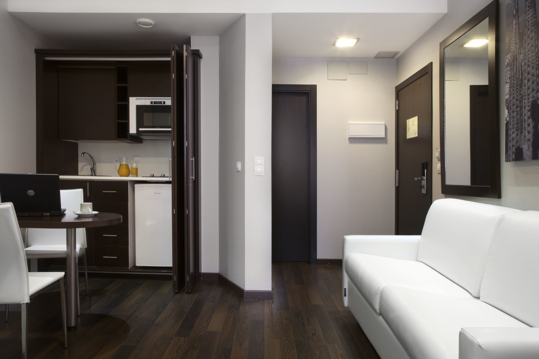 Zimmer Hotel & Spa Villa Olimpic@ Suites