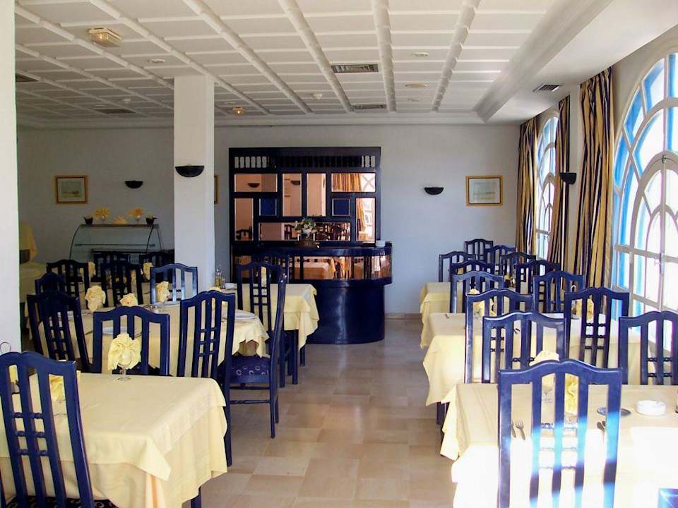 Blick im Speisesaal Hotel Dar Salem