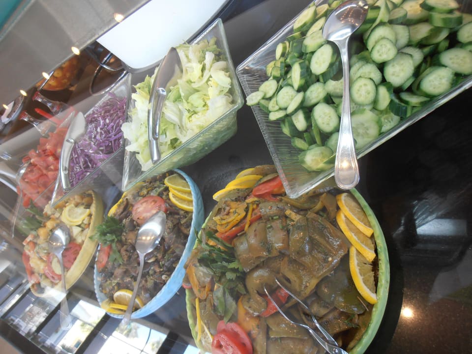 Vorspeisen uns Salat Palm Beach Resort