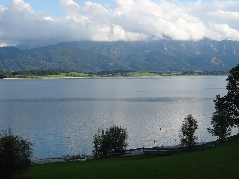 Ausblick Seehotel & Appartements Schnöller