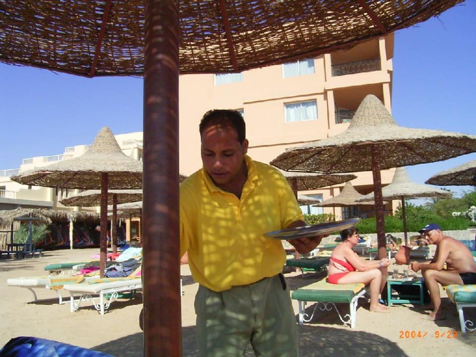 "Aimen" war der Beste am Strand! Wir sagen Danke! Giftun Azur Resort