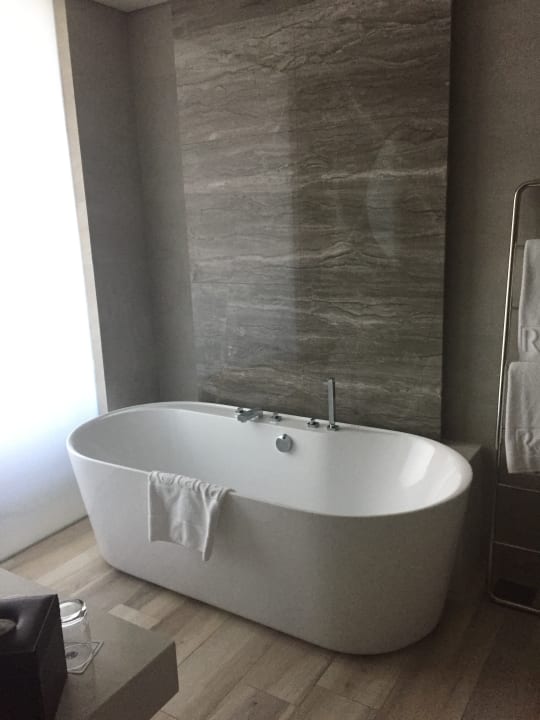 Zimmer Al Bandar Rotana - Creek