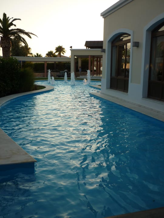 Aussenrestaurant Neptune Luxury Resort