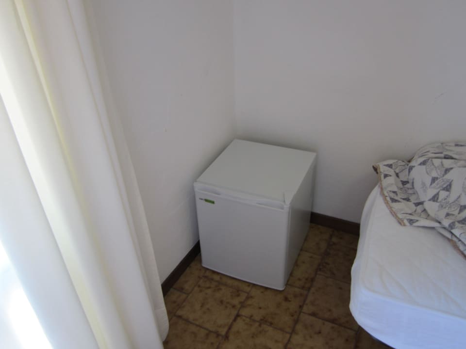 Extra Kühlschrank Hotel New