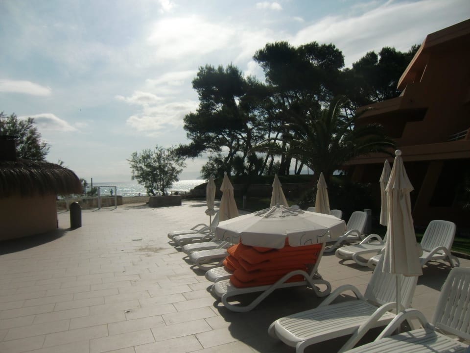 Liegebereich Kinderpool Iberostar Waves Playa de Muro