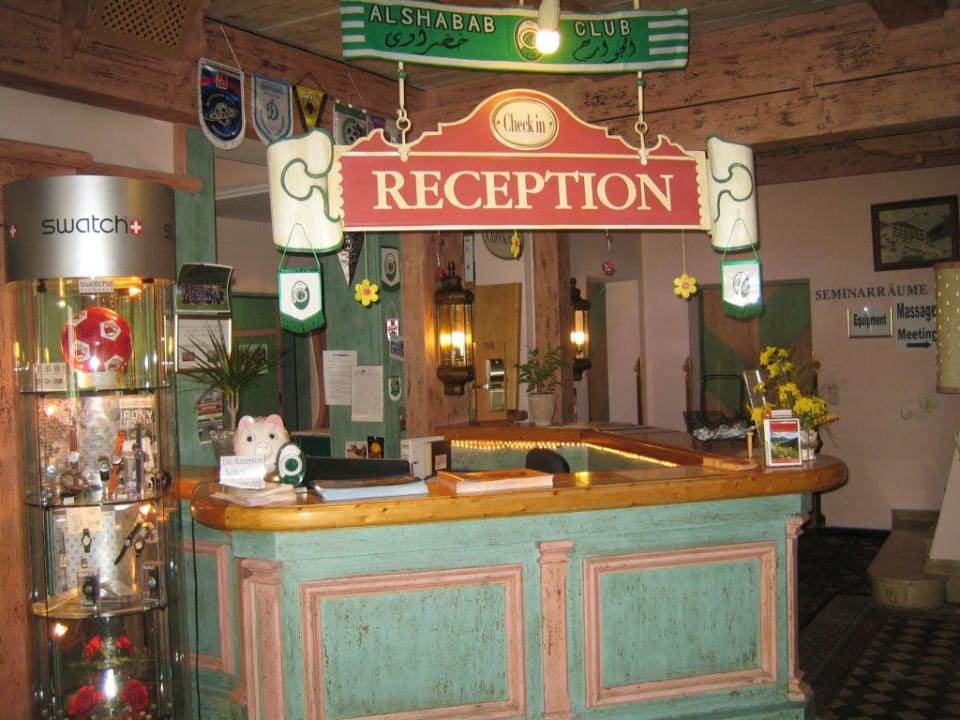 Rezeption  Schlosshotel Lacknerhof