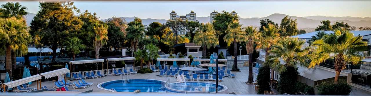 Zimmer Linda Resort Hotel