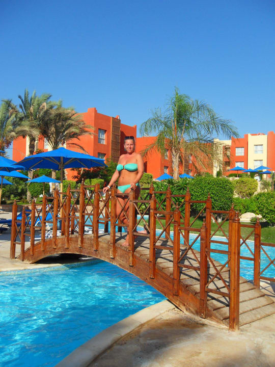 Spodní bazén SUNRISE Cardina Resort