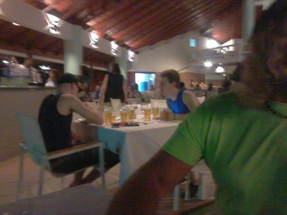 Beim abendessen Grand Paradise Playa Dorada
