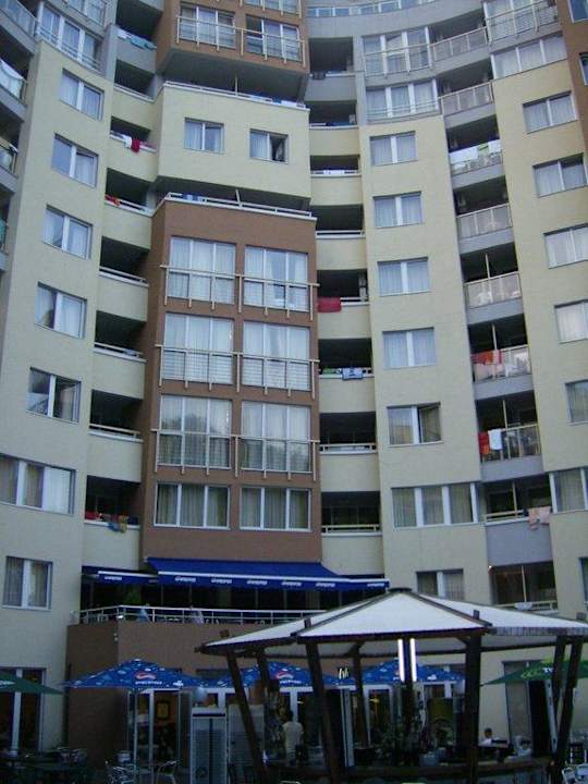 Hotel z zewnątrz  Hotel Nikea Park