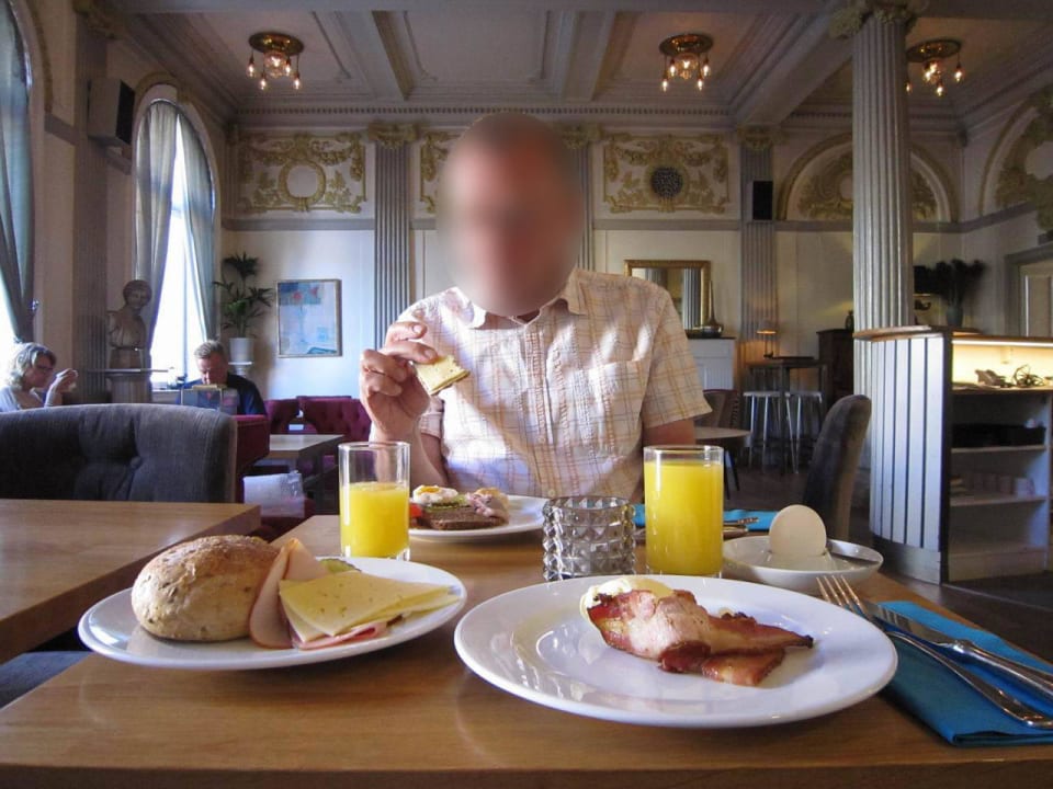 Breakfast Grand Hotel Hörnan
