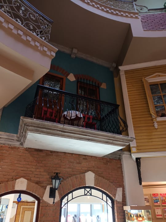 Lobby Hotel Thalia Unique