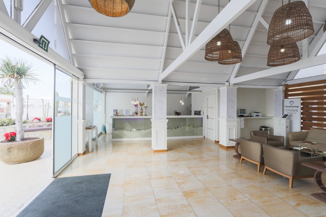 Lobby Hotel Arena Suite