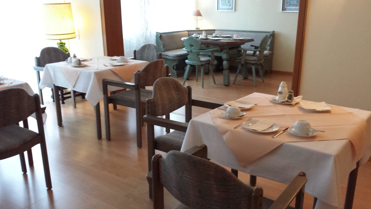 Frühstücksraum - könnte wärmer sein Hotel Am Oppspring