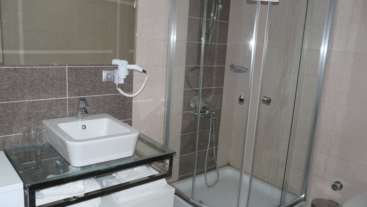 Łazienka Karya Family Resort  All Inclusive