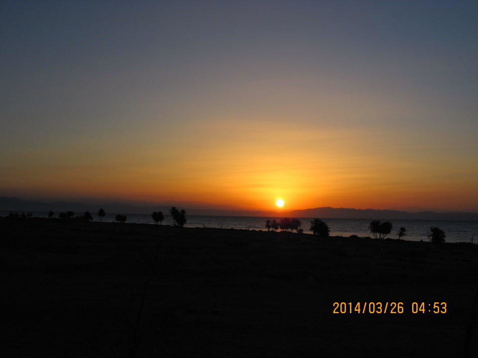 Wschód słońca Happy Life Village