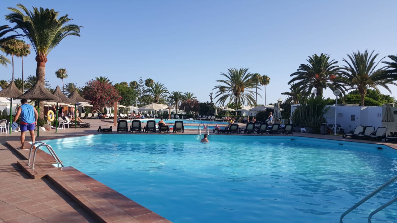 Pool Club Maspalomas Suites & SPA
