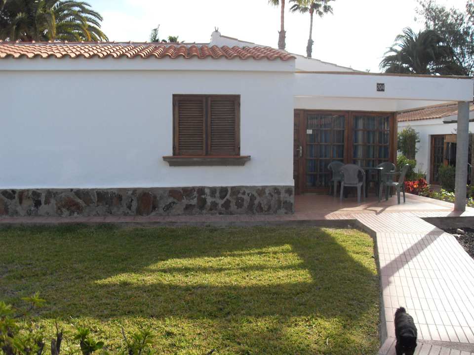 Sicht auf Terrasse/ Eingang. Bungalows Las Vegas Golf