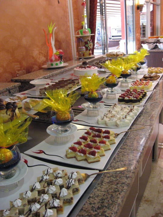 Lecker Süßspeisen Royal Atlantis Beach Hotel