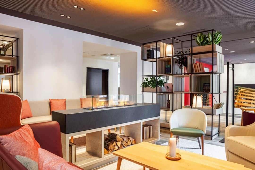 Lobby IntercityHotel Dortmund