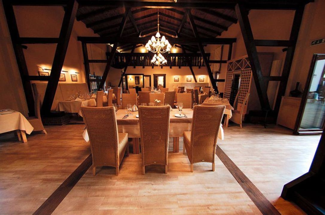 Restaurant/Buffet Hotel Zagroda Bamberska