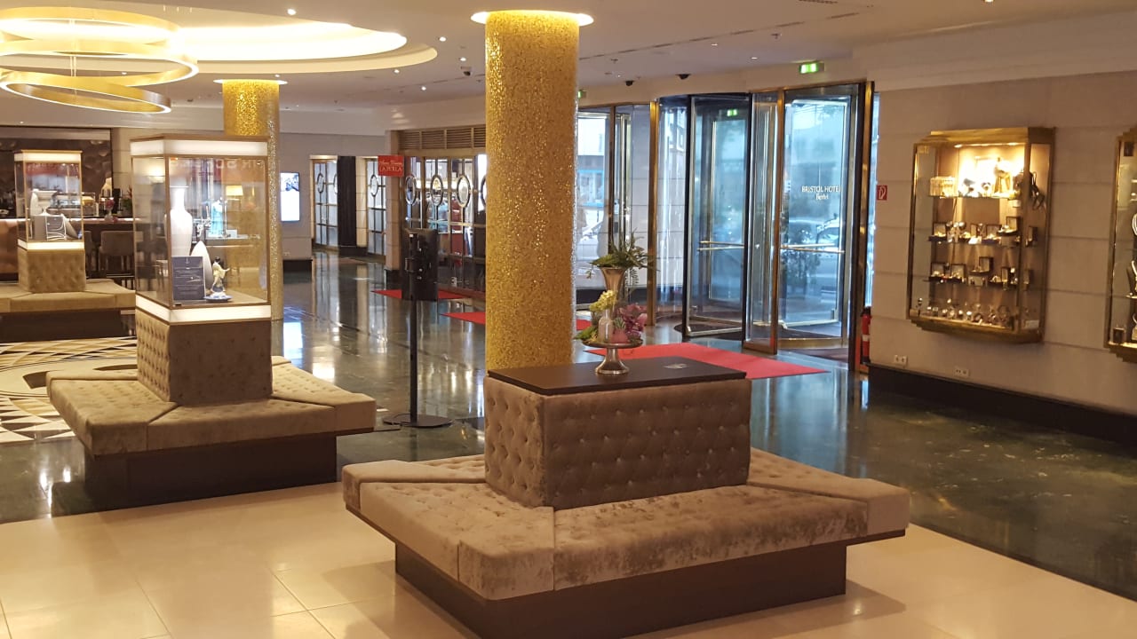 Lobby Hotel Bristol Berlin