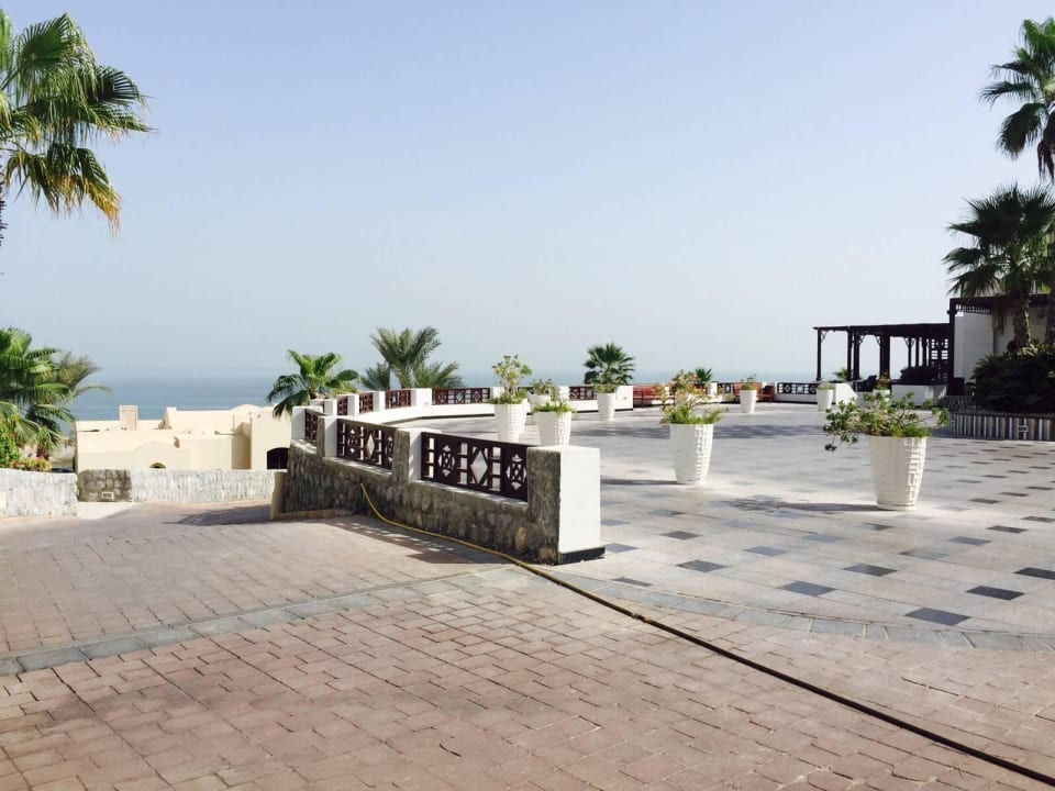 Eingangsbereich The Cove Rotana Resort