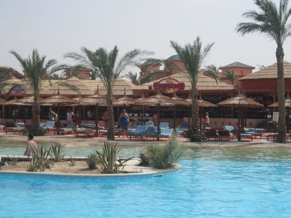 Blick zur All inclusive Bar Pickalbatros Aqua Vista Resort - Hurghada