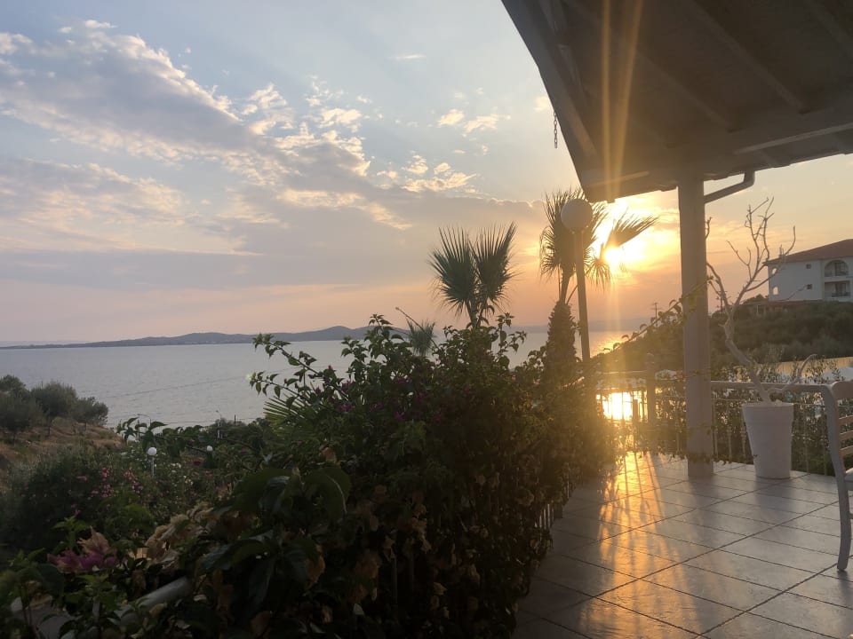 Ausblick Akrathos Beach Hotel