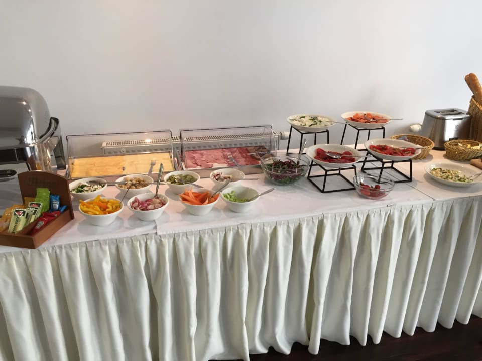 Frühstück Mamaison Residence Diana Warsaw