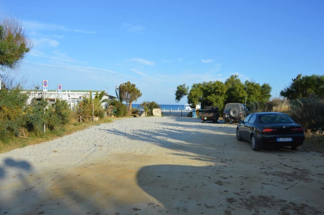 Droga na plażę Hotel Green Village Resort