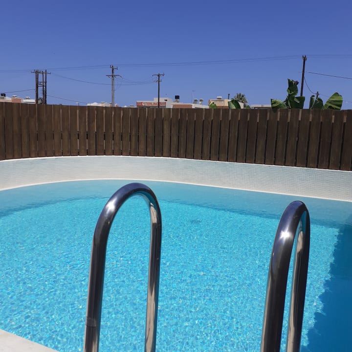 Pool Hotel Meropi