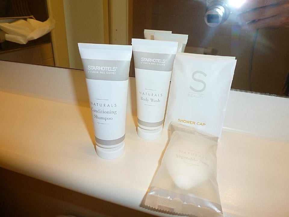 Produkte im Badezimmer Starhotels Cristallo Palace
