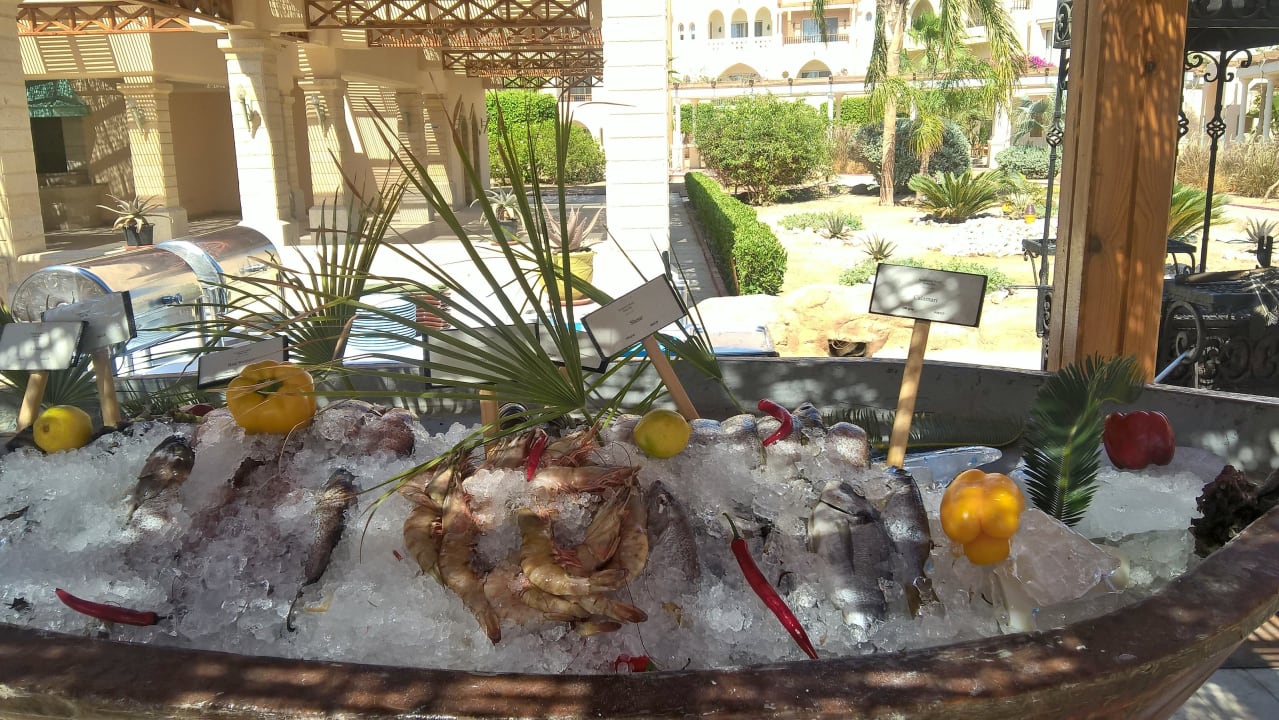 Fischtage im Poolrestaurant Hotel Kempinski Soma Bay