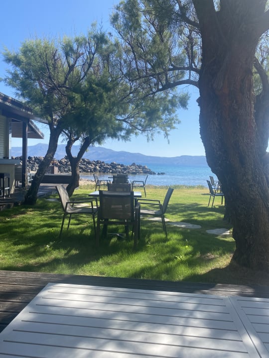 Außenansicht Hotel Molos Bay