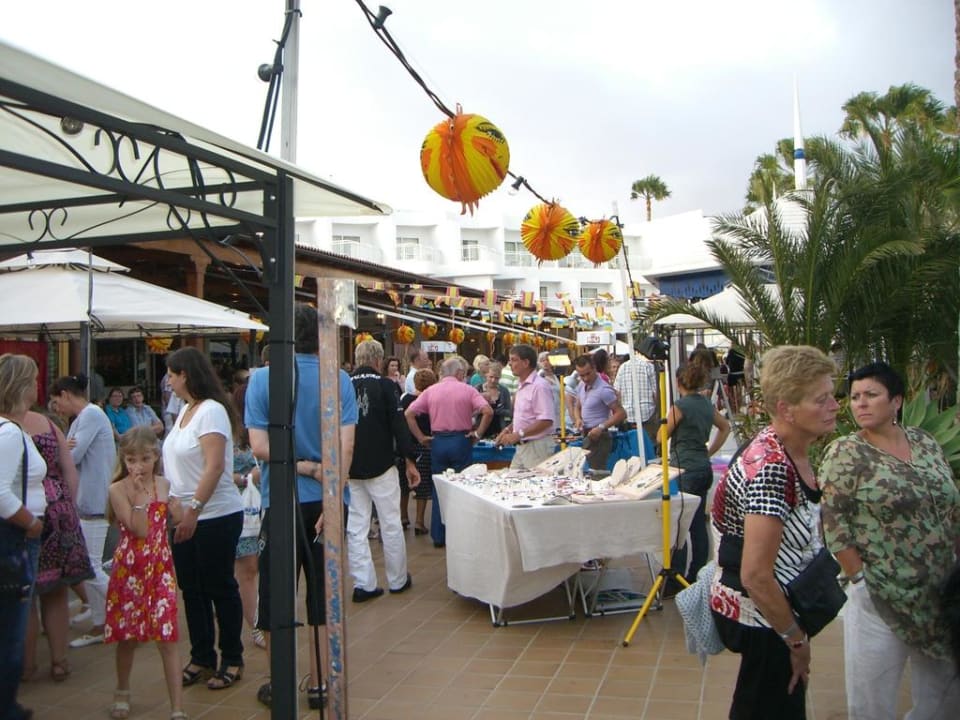 Abendliche Animation Hotel Riu Paraiso Lanzarote