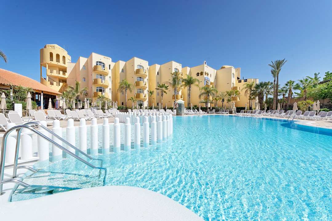 Pool Sport Hotel Monte Feliz - powered by Playitas