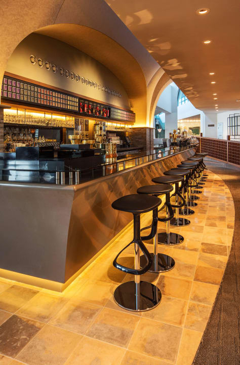 The Gallery Lobby Lounge The Art Hotel & Resort