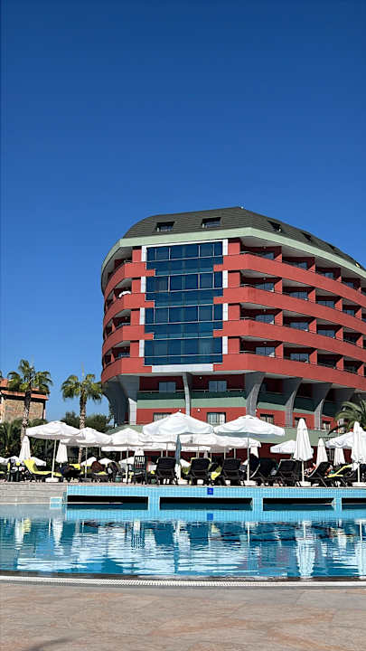 Pool Delphin Deluxe Resort