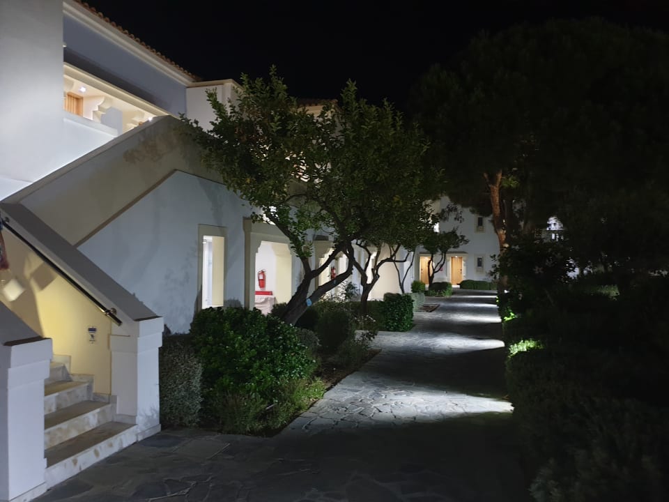 Außenansicht Neptune Luxury Resort