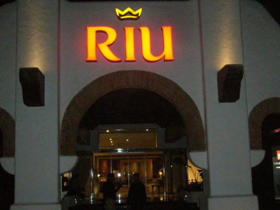 Eingang Hotel Riu Tikida Dunas