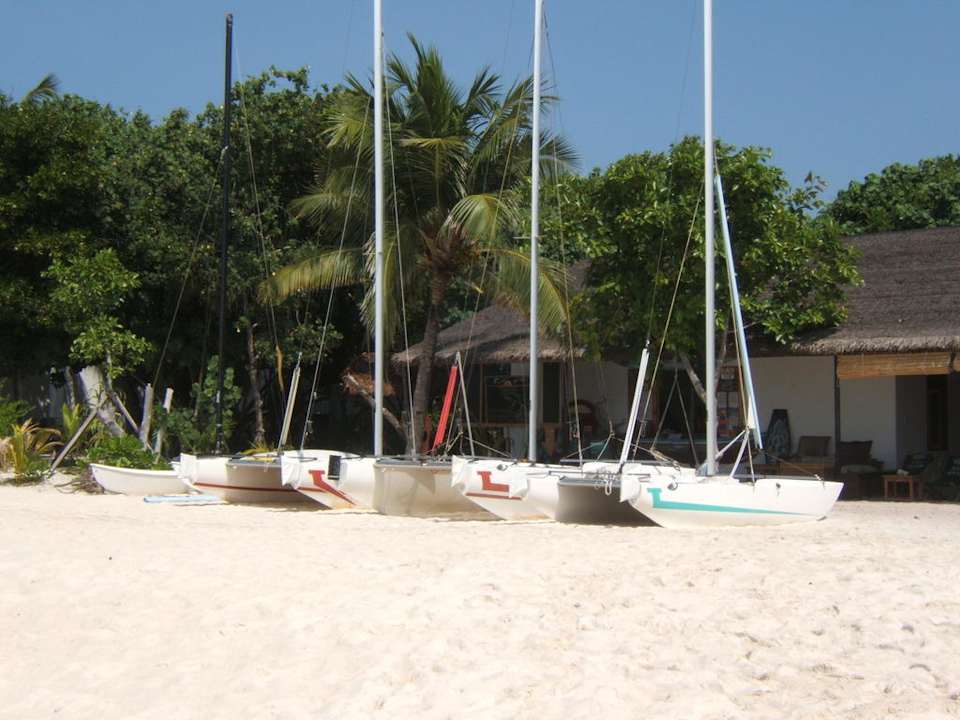 Watersports NH Collection Maldives Reethi Resort