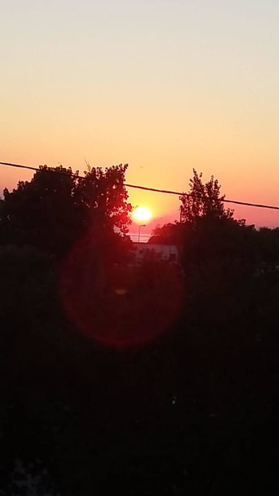 Sonnenaufgang vom Zimmer zu sehen.Einfach nur schö Hotel Faliraki Bay