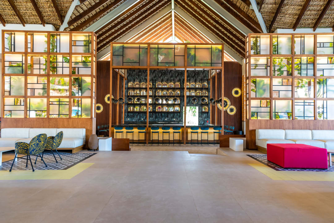 Lobby Caribe Deluxe Princess