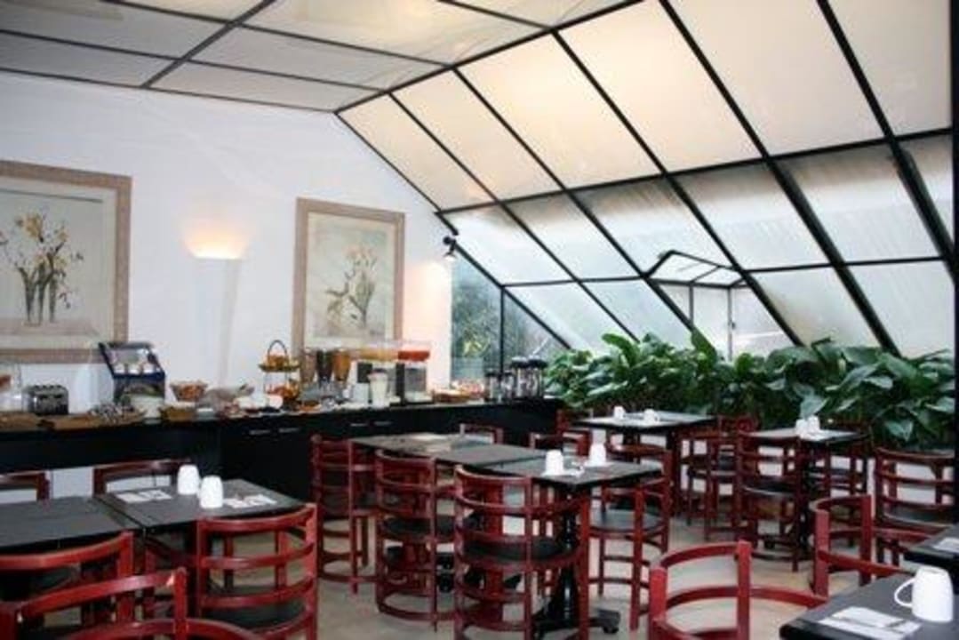 Salle petit déjeuner New Hotel Saint Charles New Hotel Saint Charles