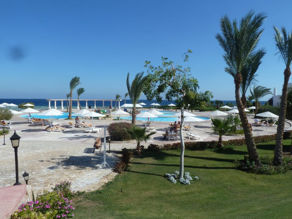 Pool Three Corners Equinox Beach Resort