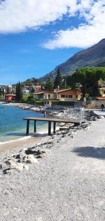Strand Hotel Castello Lake Front