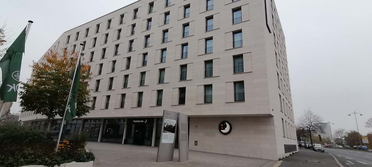 Außenansicht Premier Inn Nürnberg City Opernhaus