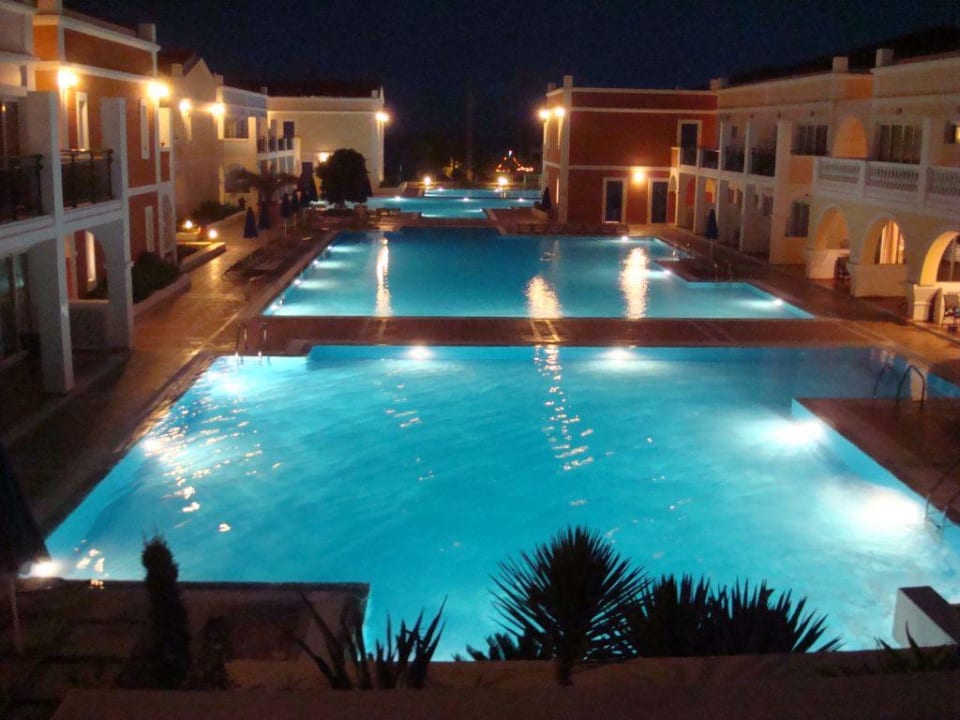 Bei Nacht... Porto Bello Royal